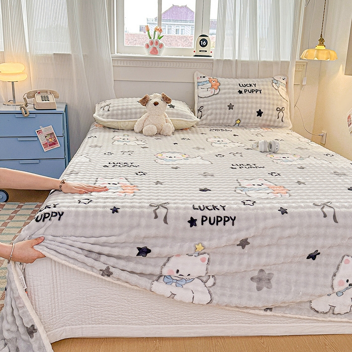 91家纺网 家纺一手货源 找家纺 丝芙妮家居（原乐视家纺） 2025新款A类牛奶泡泡绒印花单品床单 西高地