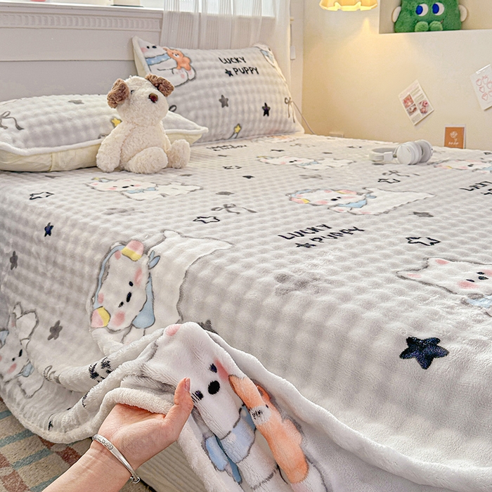 91家纺网 家纺一手货源 找家纺 丝芙妮家居（原乐视家纺） 2025新款A类牛奶泡泡绒印花单品床单 西高地