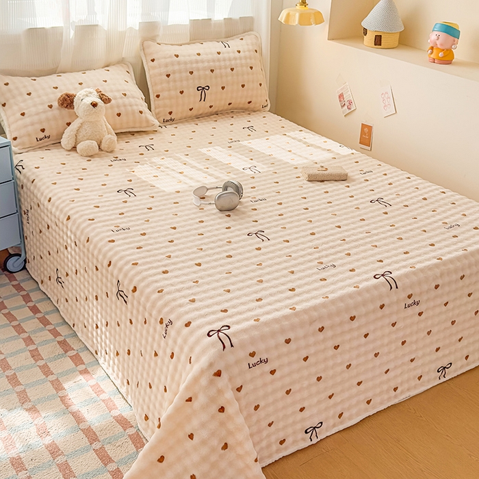 91家纺网 家纺一手货源 找家纺 丝芙妮家居（原乐视家纺） 2025新款A类牛奶泡泡绒印花单品床单 心愿蝴蝶-咖