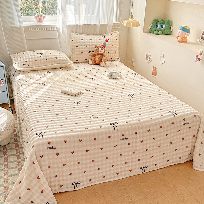 91家纺网 家纺一手货源 找家纺 丝芙妮家居（原乐视家纺） 2025新款A类牛奶泡泡绒印花单品床单 心愿蝴蝶-咖