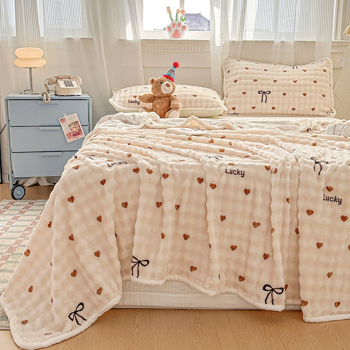 91家纺网 家纺一手货源 找家纺 丝芙妮家居（原乐视家纺） 2025新款A类牛奶泡泡绒印花单品床单 心愿蝴蝶-咖