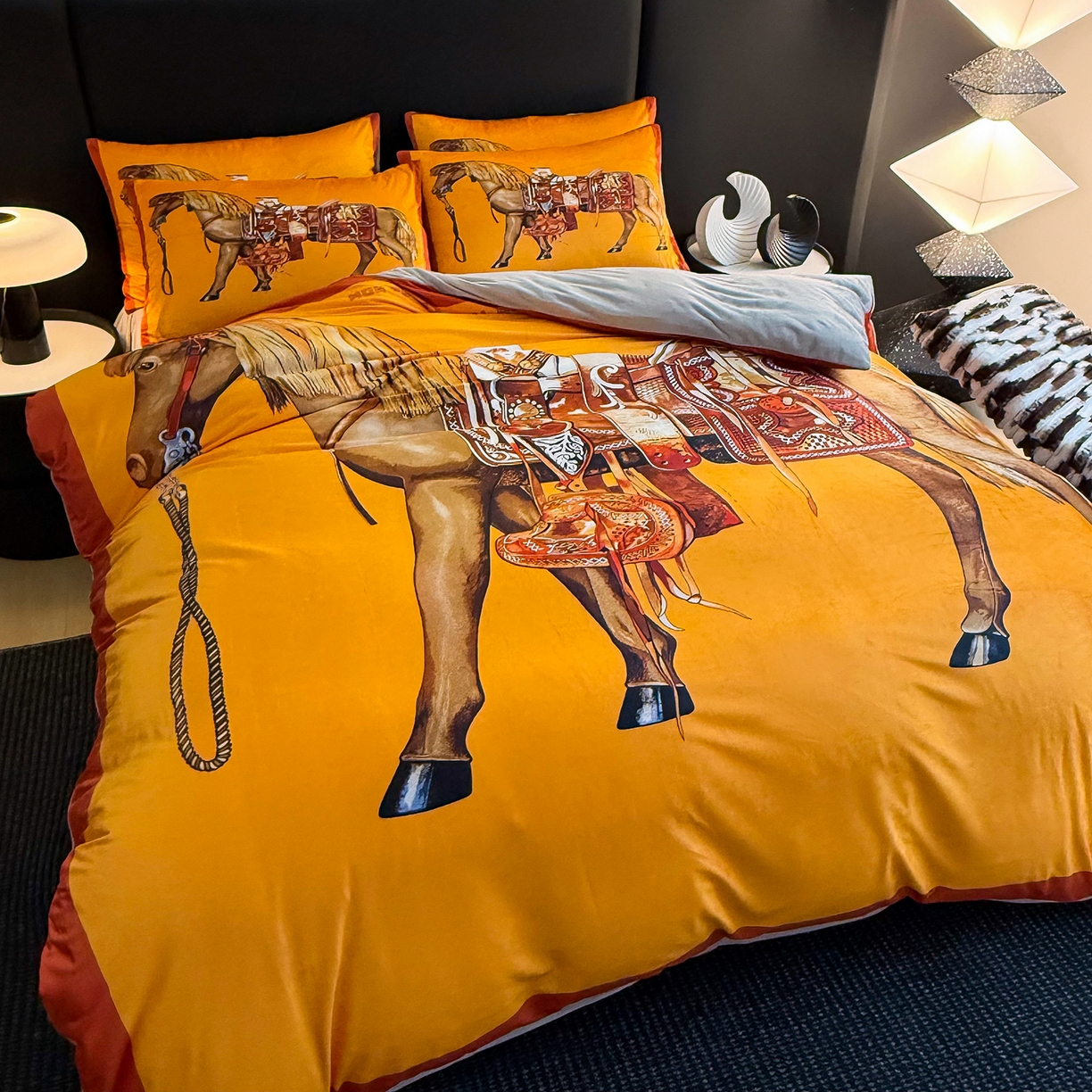 91家纺网 家纺一手货源 找家纺 爵仕家纺 2025新款跨境轻奢外贸加绒秋冬保暖宝宝绒水晶绒抗静电不掉毛四件套床单被套 皇马