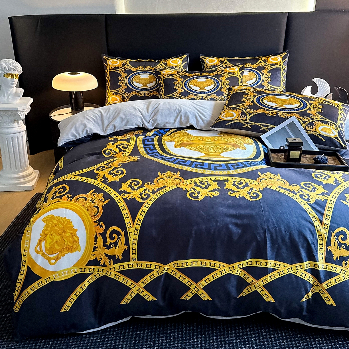 91家纺网 家纺一手货源 找家纺 爵仕家纺 2025新款跨境轻奢外贸加绒秋冬保暖宝宝绒水晶绒抗静电不掉毛四件套床单被套 新圣杯