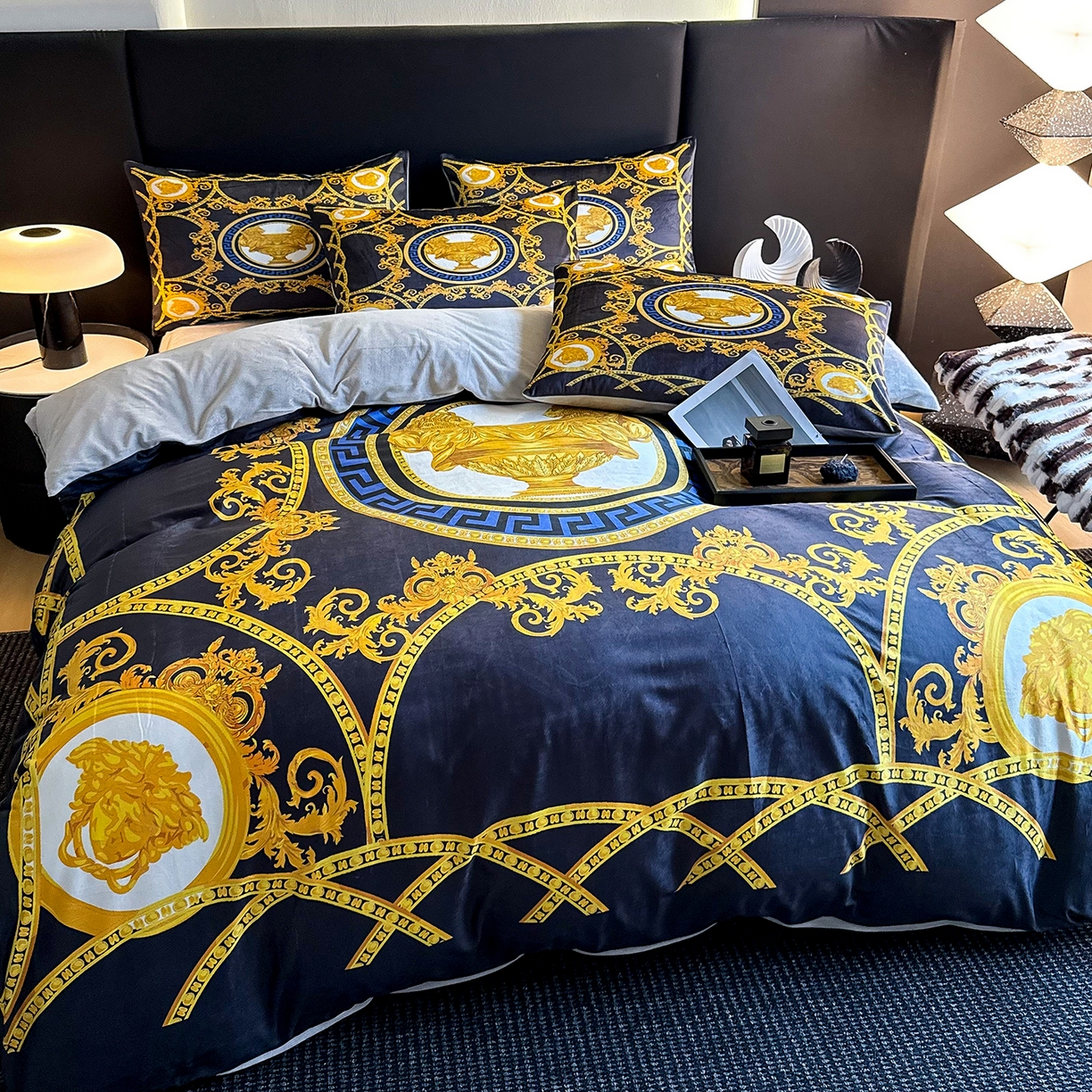 91家纺网 家纺一手货源 找家纺 爵仕家纺 2025新款跨境轻奢外贸加绒秋冬保暖宝宝绒水晶绒抗静电不掉毛四件套床单被套 新圣杯