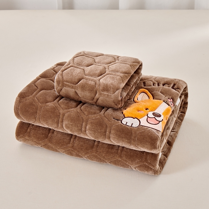 91家纺网 家纺一手货源 找家纺 永旺家纺 2025新款宝宝牛奶绒床护垫床垫-柯基 柯基-咖啡色