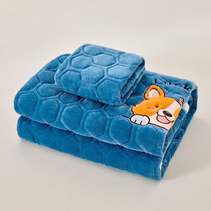 91家纺网 家纺一手货源 找家纺 永旺家纺 2025新款宝宝牛奶绒床护垫床垫-柯基 柯基-海洋蓝