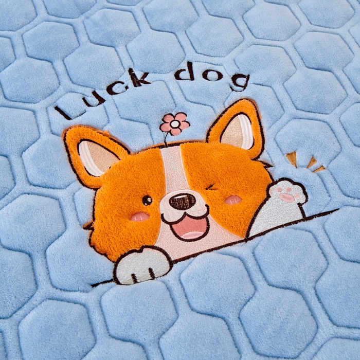 91家纺网 家纺一手货源 找家纺 永旺家纺 2025新款宝宝牛奶绒床护垫床垫-柯基 柯基-天空蓝