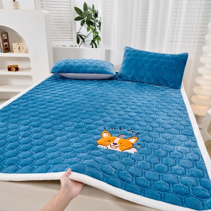 永旺家纺 2025新款宝宝牛奶绒床护垫床垫-柯基 柯基-海洋蓝