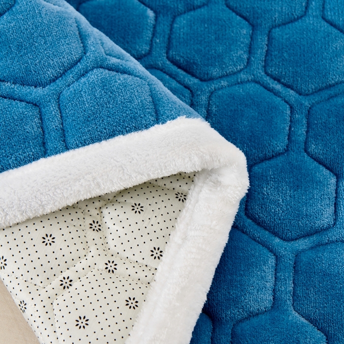 91家纺网 家纺一手货源 找家纺 永旺家纺 2025新款宝宝牛奶绒床护垫床垫-柯基 柯基-海洋蓝