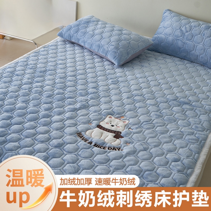 91家纺网 家纺一手货源 找家纺 （总）永旺家纺 2025新款高克重牛奶绒床垫床褥-卡通狗狗系列