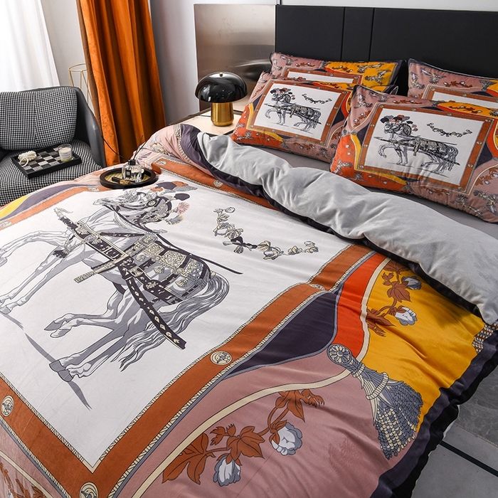 91家纺网 家纺一手货源 找家纺 爵仕家纺 2025新款跨境轻奢外贸加绒秋冬保暖宝宝绒水晶绒抗静电不掉毛四件套床单被套 皇家马车