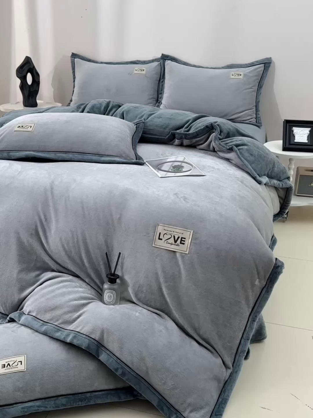 91家纺网 家纺一手货源 找家纺 （总）馨梦缘-2025新款牛奶绒四件套纯色双拼法兰绒四件套