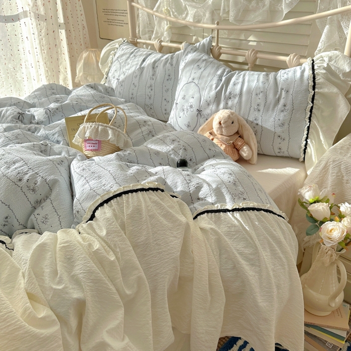 91家纺网 家纺一手货源 找家纺 阿曼达 2025新款韩系法式慵懒氛围感印花泡芙花边四件套（专版花型）-樱花泡芙樱花泡芙-香榭蓝