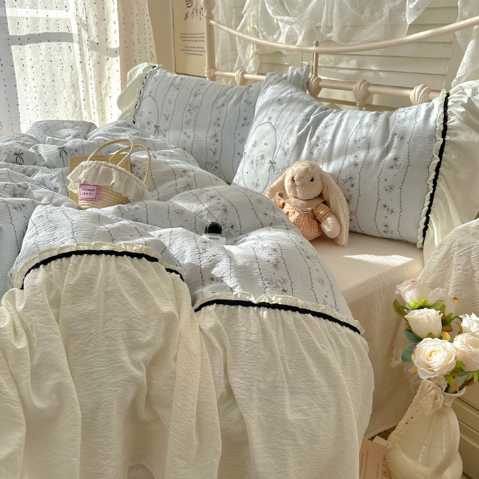 91家纺网 家纺一手货源 找家纺 阿曼达 2025新款韩系法式慵懒氛围感印花泡芙花边四件套（专版花型）-樱花泡芙樱花泡芙-香榭蓝