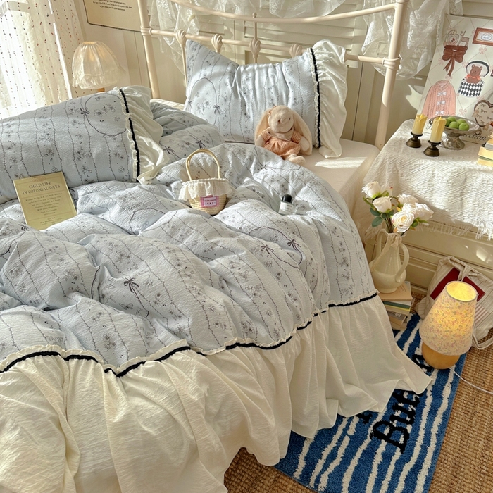 91家纺网 家纺一手货源 找家纺 阿曼达 2025新款韩系法式慵懒氛围感印花泡芙花边四件套（专版花型）-樱花泡芙樱花泡芙-香榭蓝