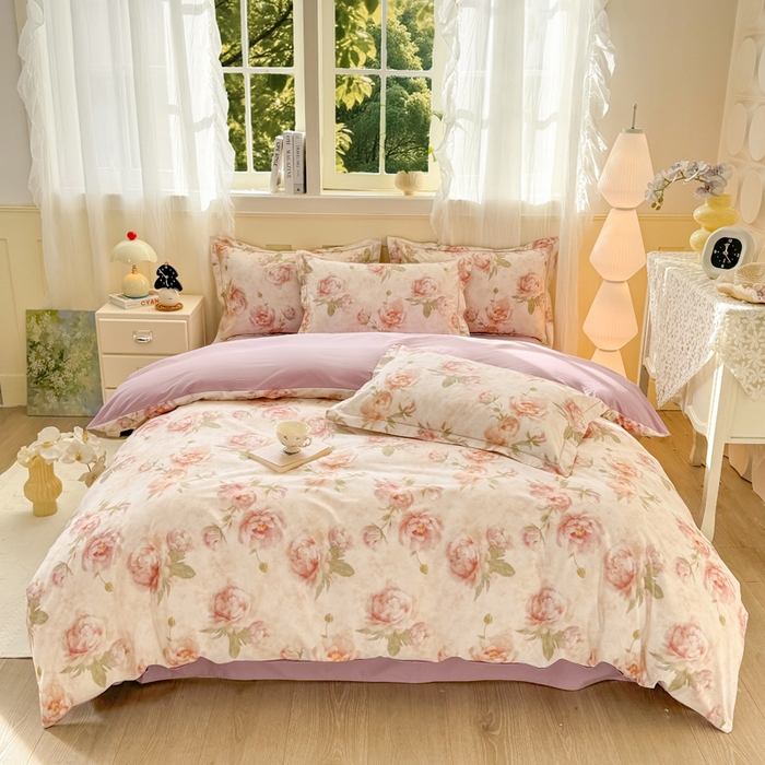 91家纺网 家纺一手货源 找家纺 红日子纺织品 2025新款全棉纯棉数码印花四件套 花情共舞-米