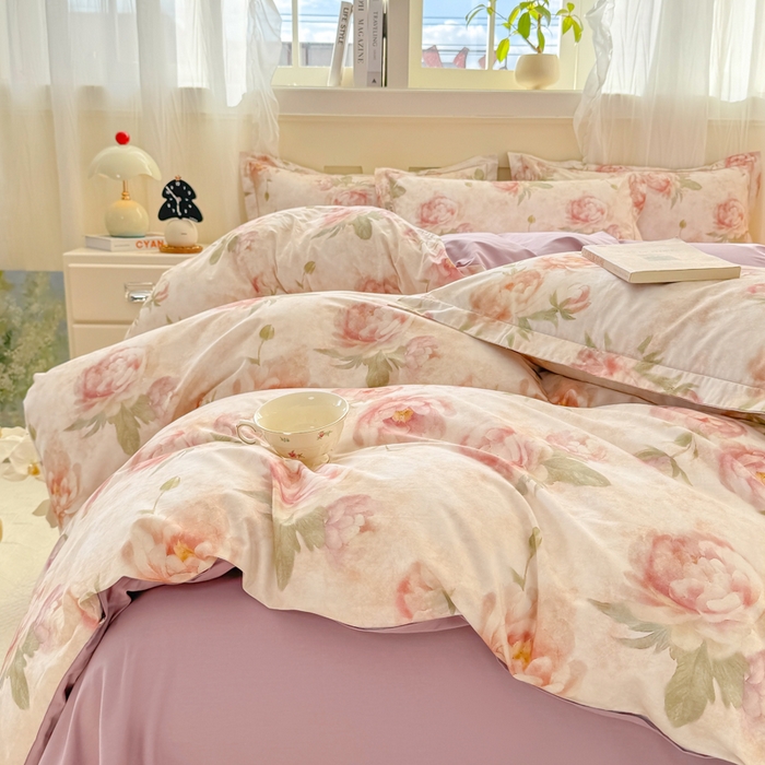 91家纺网 家纺一手货源 找家纺 红日子纺织品 2025新款全棉纯棉数码印花四件套 花情共舞-米