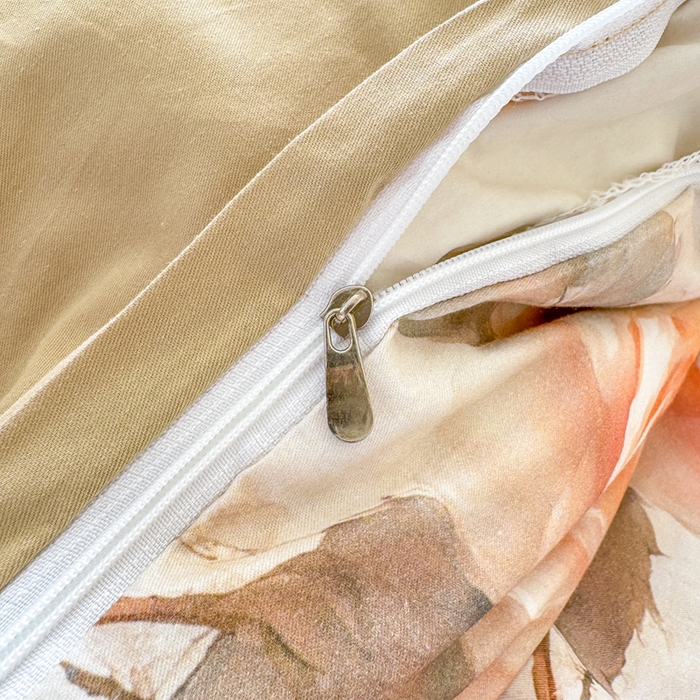 91家纺网 家纺一手货源 找家纺 红日子纺织品 2025新款全棉纯棉数码印花四件套 焕彩玫瑰-黄