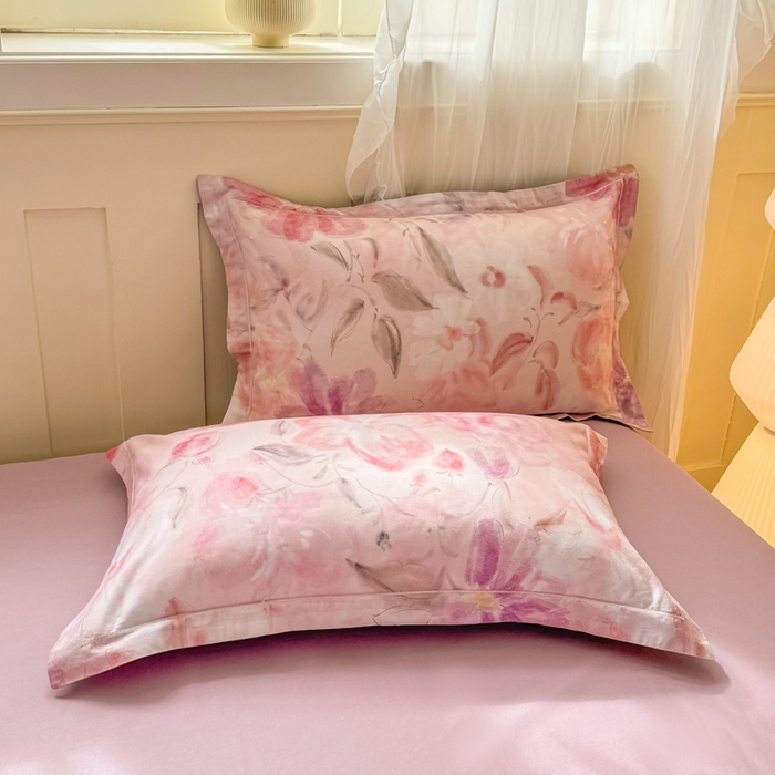 91家纺网 家纺一手货源 找家纺 红日子纺织品 2025新款全棉纯棉数码印花四件套 莫妮花园-粉