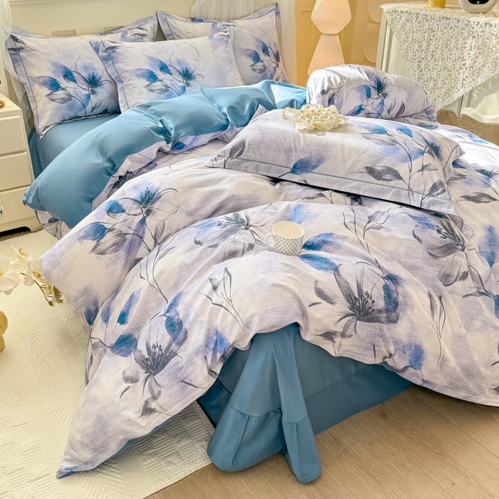 91家纺网 家纺一手货源 找家纺 红日子纺织品 2025新款全棉纯棉数码印花四件套 邂逅柔情-蓝