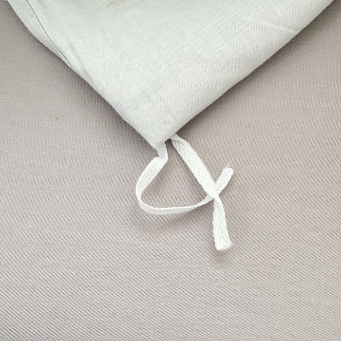 91家纺网 家纺一手货源 找家纺 红日子纺织品 2025新款全棉纯棉数码印花四件套 秀雅佳人-灰