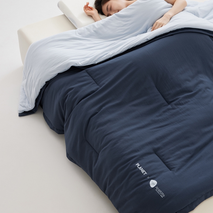 91家纺网 家纺一手货源 找家纺 （总）莱福仕家纺 2024新款酣睡星球双层控温被被子被芯