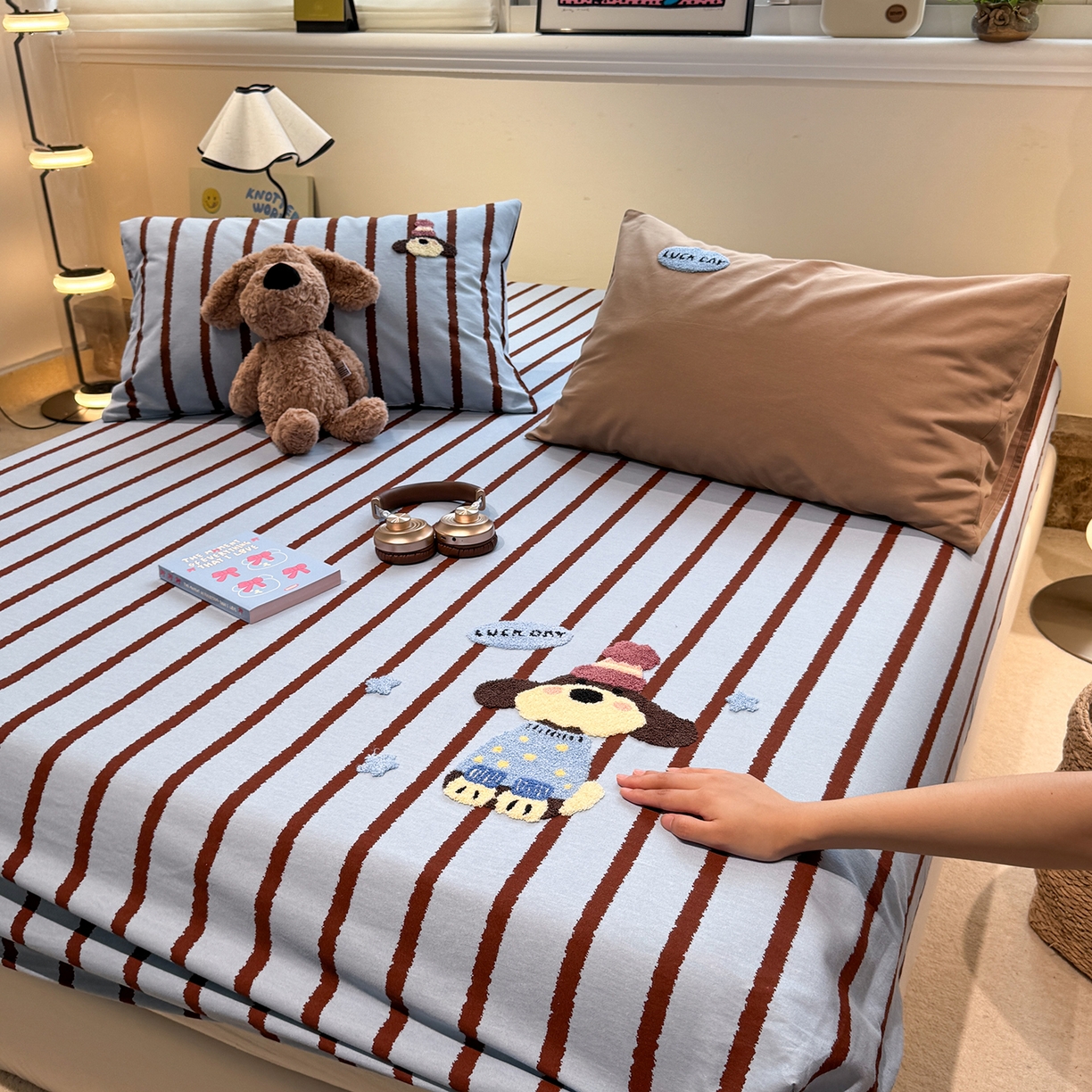 91家纺网 家纺一手货源 找家纺 （总）珺柔家纺 2025新款磨毛毛巾绣床笠