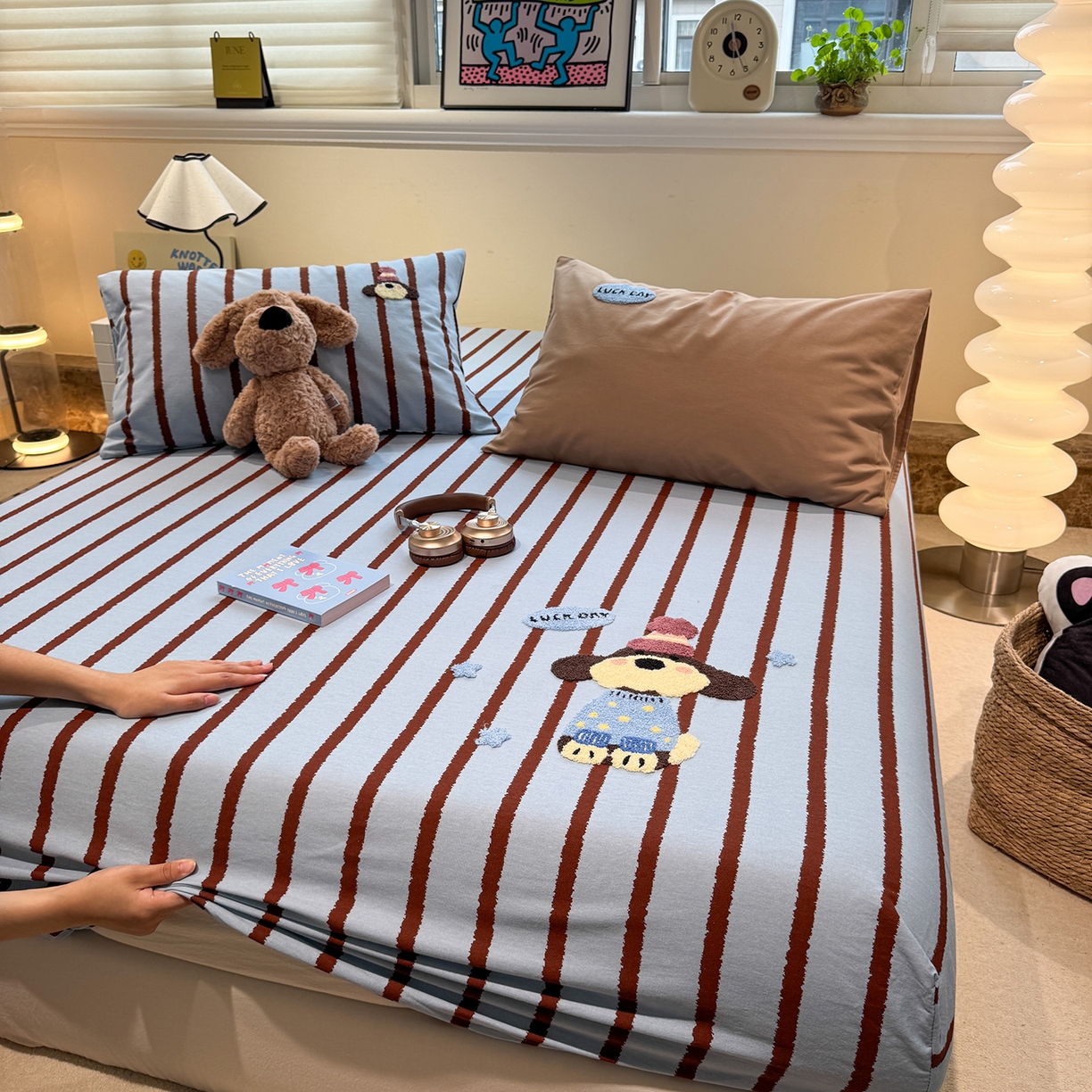 91家纺网 家纺一手货源 找家纺 珺柔家纺 2025新款磨毛毛巾绣床笠 海盐雪纳瑞