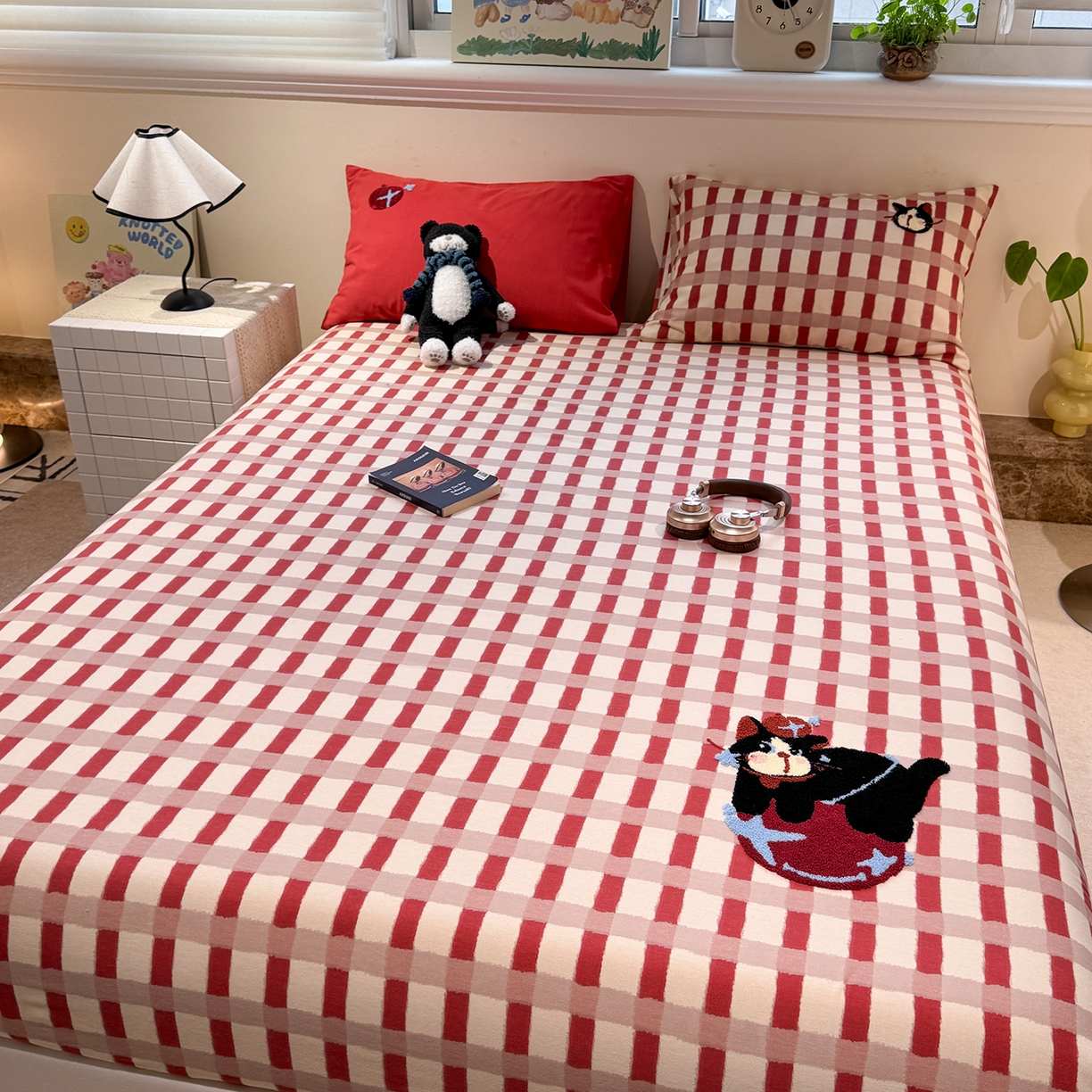 91家纺网 家纺一手货源 找家纺 珺柔家纺 2025新款磨毛毛巾绣床笠 萌神小喵