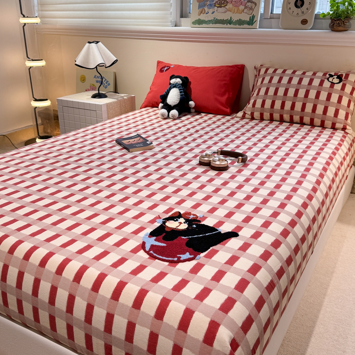 91家纺网 家纺一手货源 找家纺 珺柔家纺 2025新款磨毛毛巾绣床笠 萌神小喵