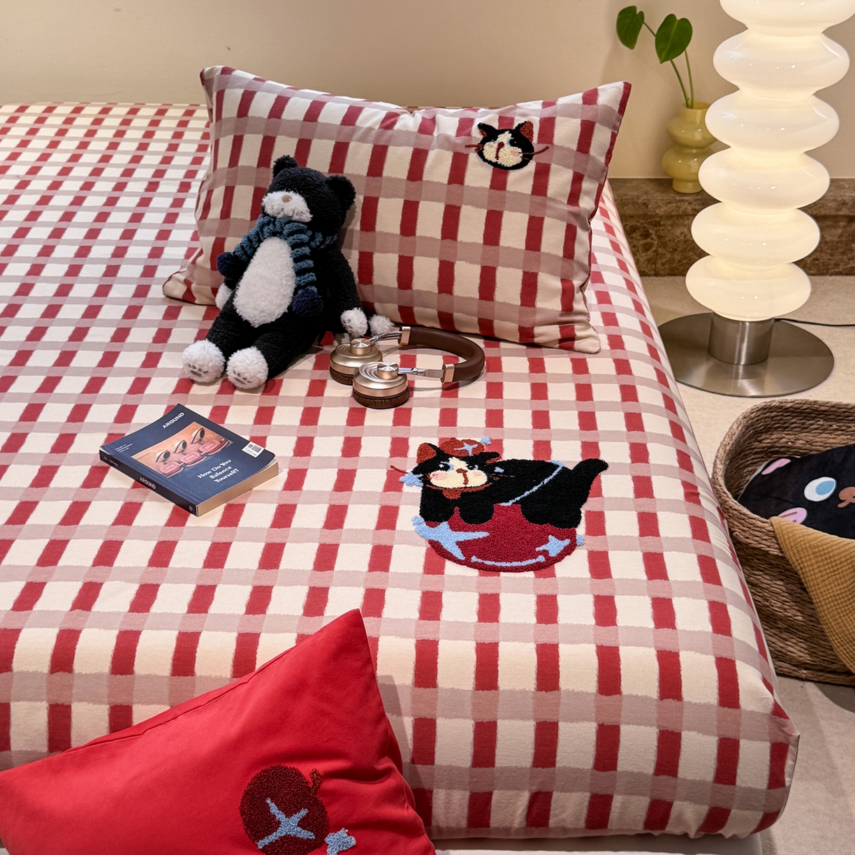 91家纺网 家纺一手货源 找家纺 珺柔家纺 2025新款磨毛毛巾绣床笠 萌神小喵