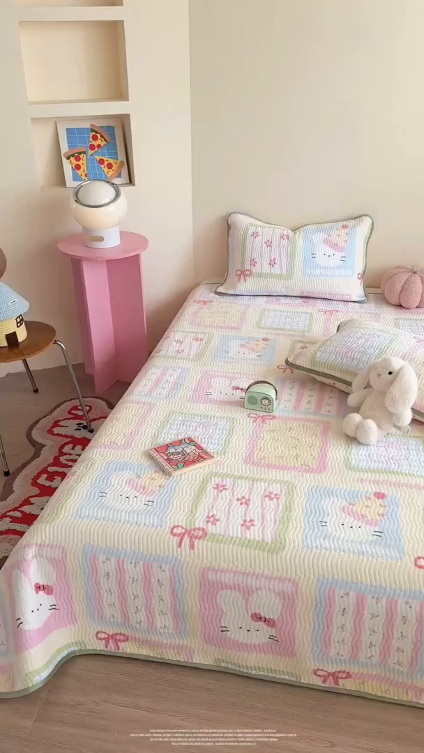 91家纺网 家纺一手货源 找家纺 暖生活 2025新款高克重牛奶绒床盖三件套 粉兔拼图