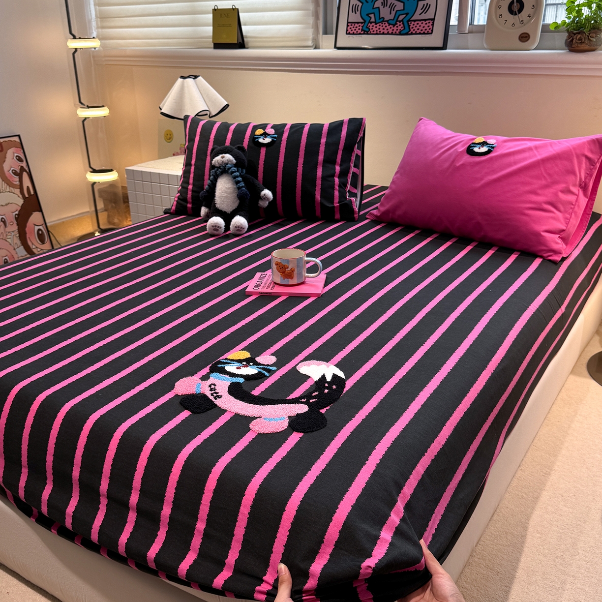 91家纺网 家纺一手货源 找家纺 珺柔家纺 2025新款磨毛毛巾绣床笠 小神猫