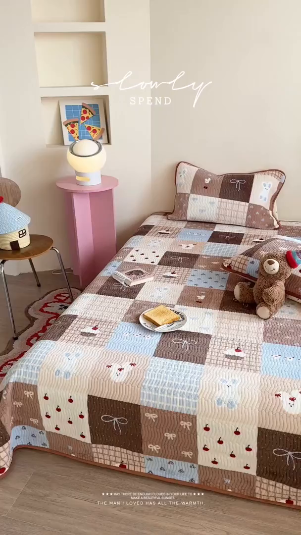 91家纺网 家纺一手货源 找家纺 暖生活 2025新款高克重牛奶绒床盖三件套 蝴蝶结拼图