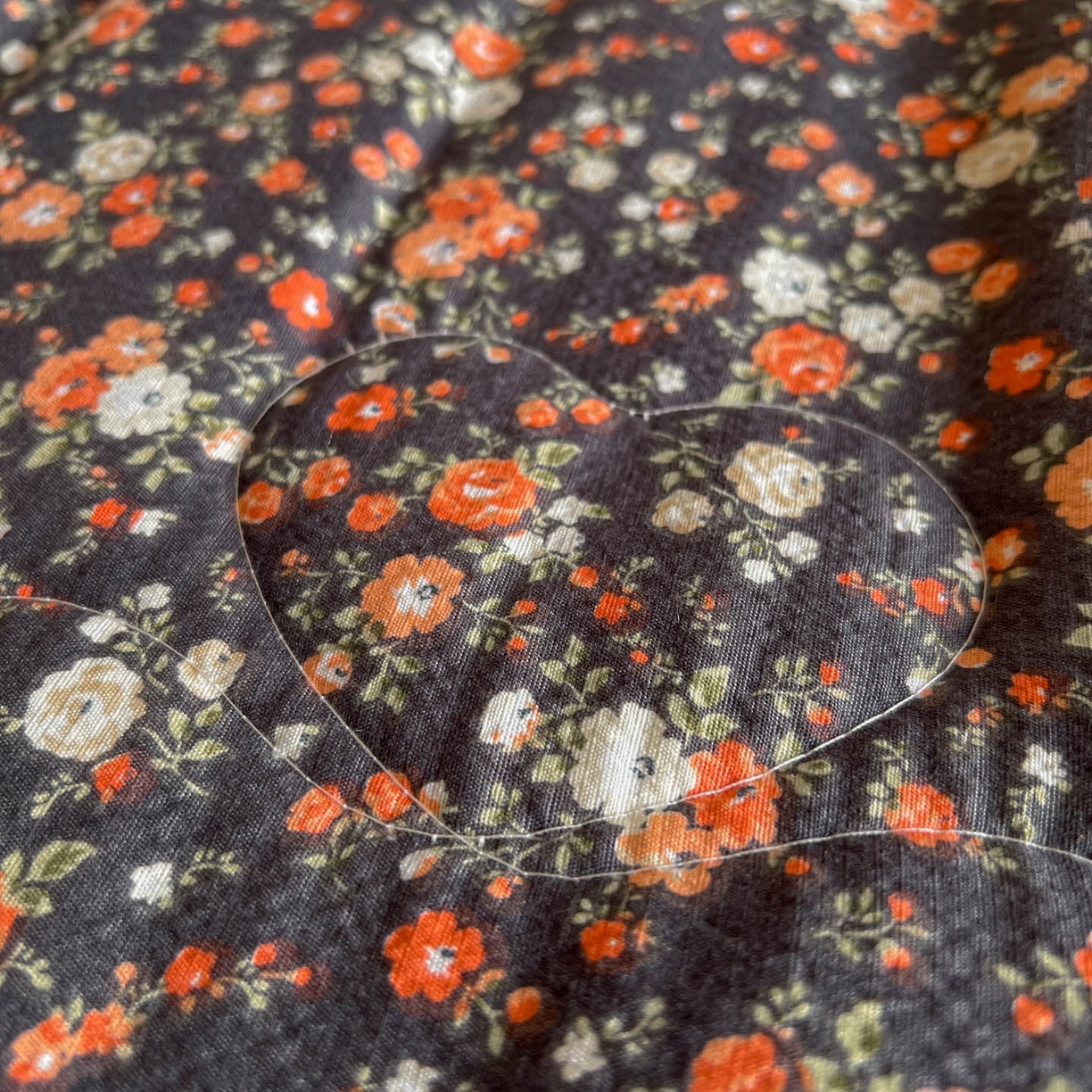 91家纺网 家纺一手货源 找家纺 （总）Mata蔓塔家 2025新款侘寂风泡芙花边豆豆被被子被芯冬被春秋被牛奶绒豆豆被