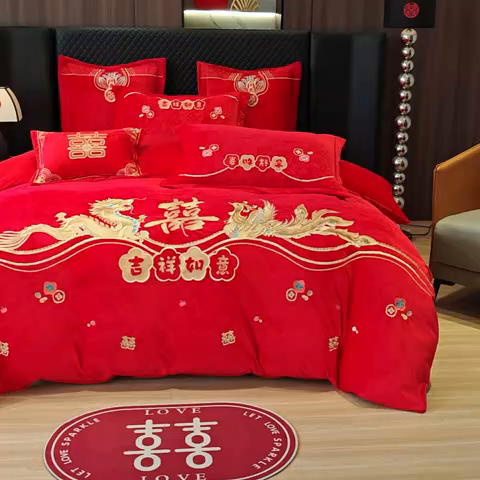 91家纺网 家纺一手货源 找家纺 芊囍纺 2024新款刺绣宝宝绒婴儿绒牛奶绒婚庆四件套吉祥如意