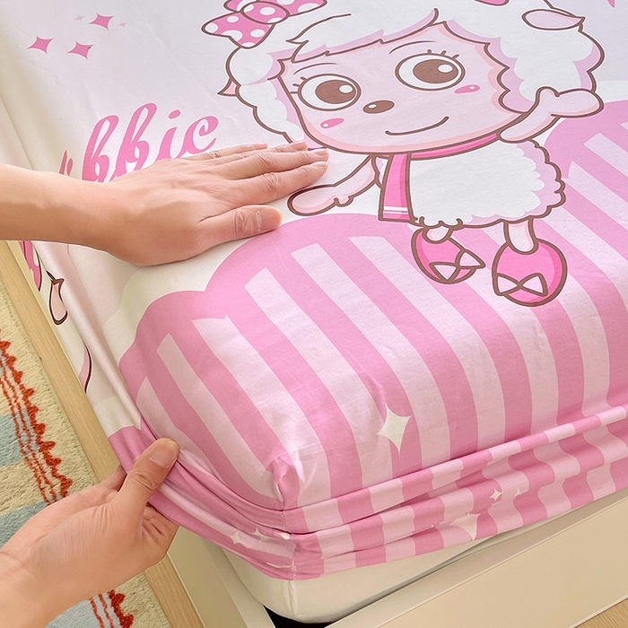 91家纺网 家纺一手货源 找家纺 金鑫汇家纺 2025新款喜羊羊与灰太狼全棉单品床笠 时尚美羊羊