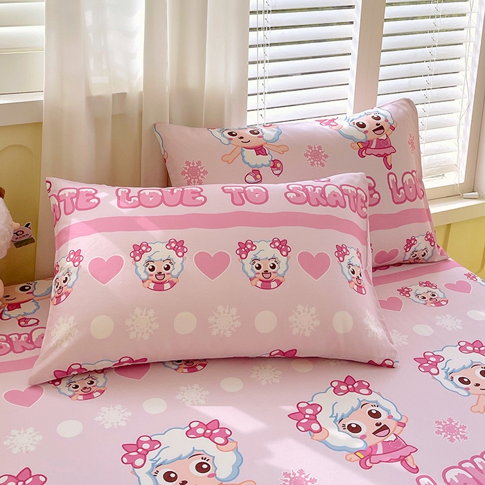 91家纺网 家纺一手货源 找家纺 金鑫汇家纺 2025新款喜羊羊与灰太狼全棉单品枕套 滑冰美羊羊