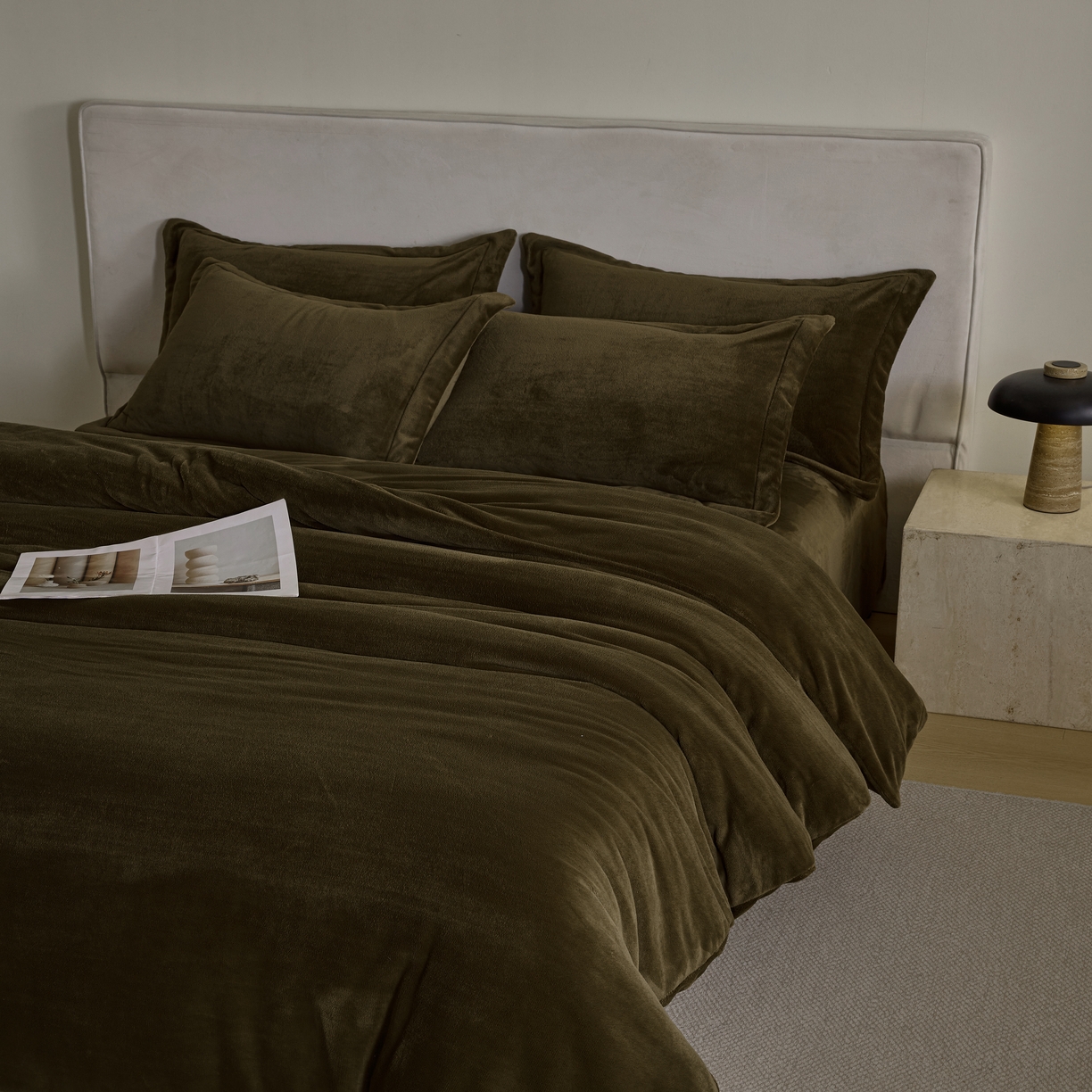 91家纺网 家纺一手货源 找家纺 禧禾 2025新款A类300G醇厚速暖绒四件套-莫兰迪莫兰迪-橄榄绿