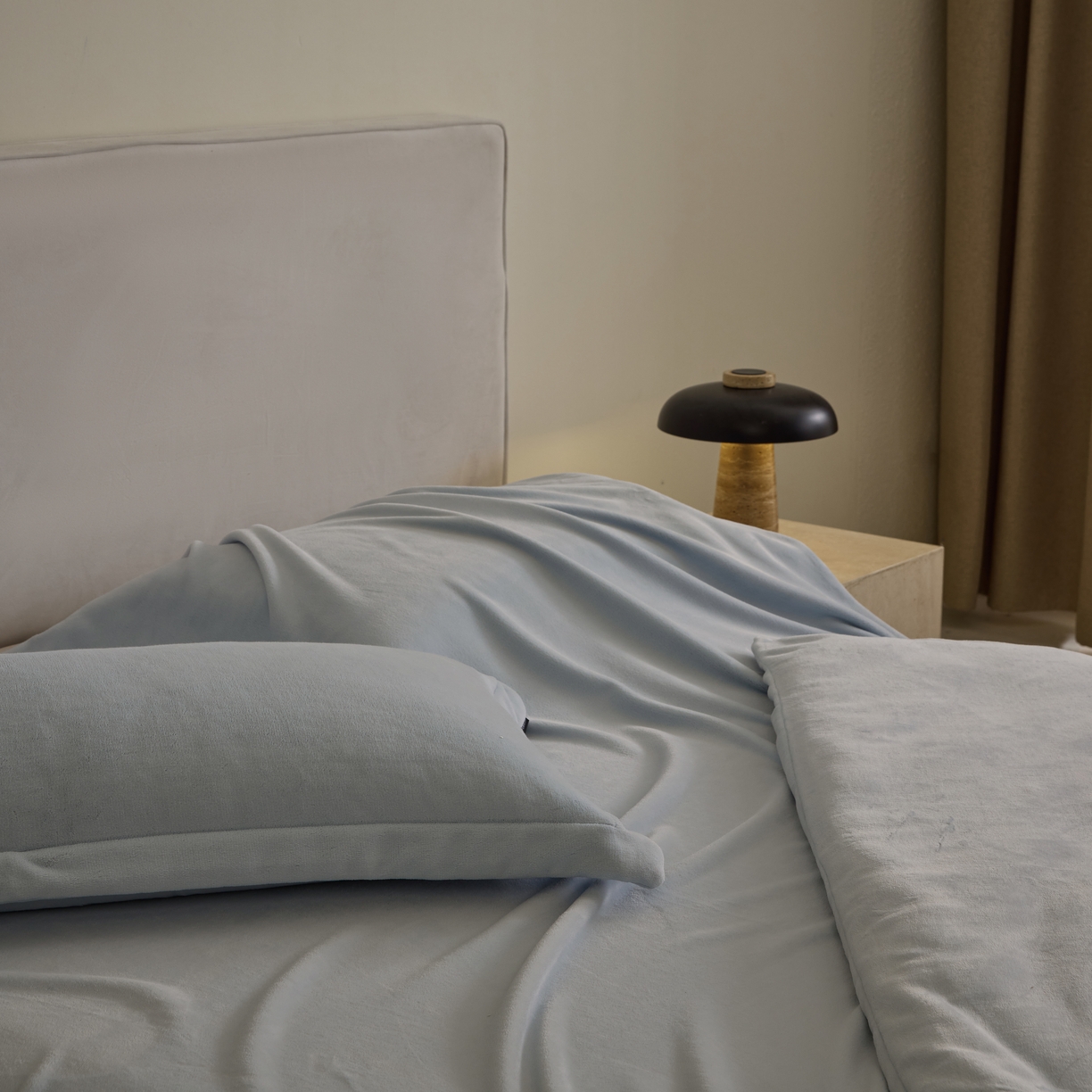 91家纺网 家纺一手货源 找家纺 禧禾 2025新款A类300G醇厚速暖绒四件套-莫兰迪莫兰迪-雨灰蓝