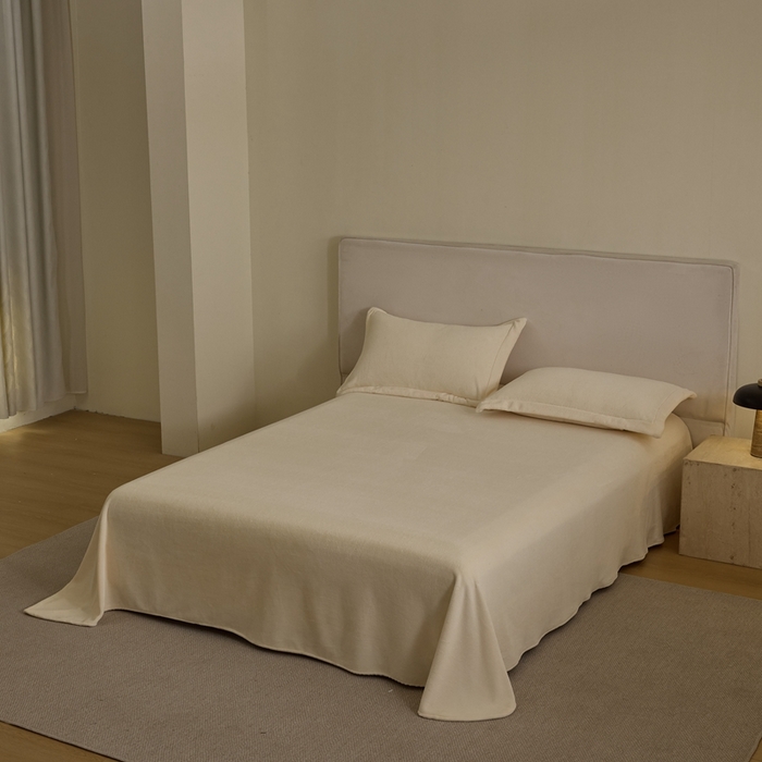 91家纺网 家纺一手货源 找家纺 禧禾 2025新款A类300G醇厚速暖绒四件套牛奶绒四件套奶芙黄