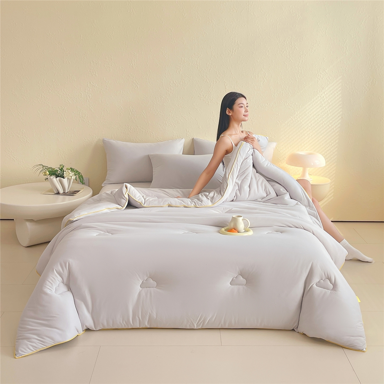 91家纺网 家纺一手货源 找家纺 （总）佰亿莱 2025新款亲肤超柔云朵棉牛奶大豆被子被芯