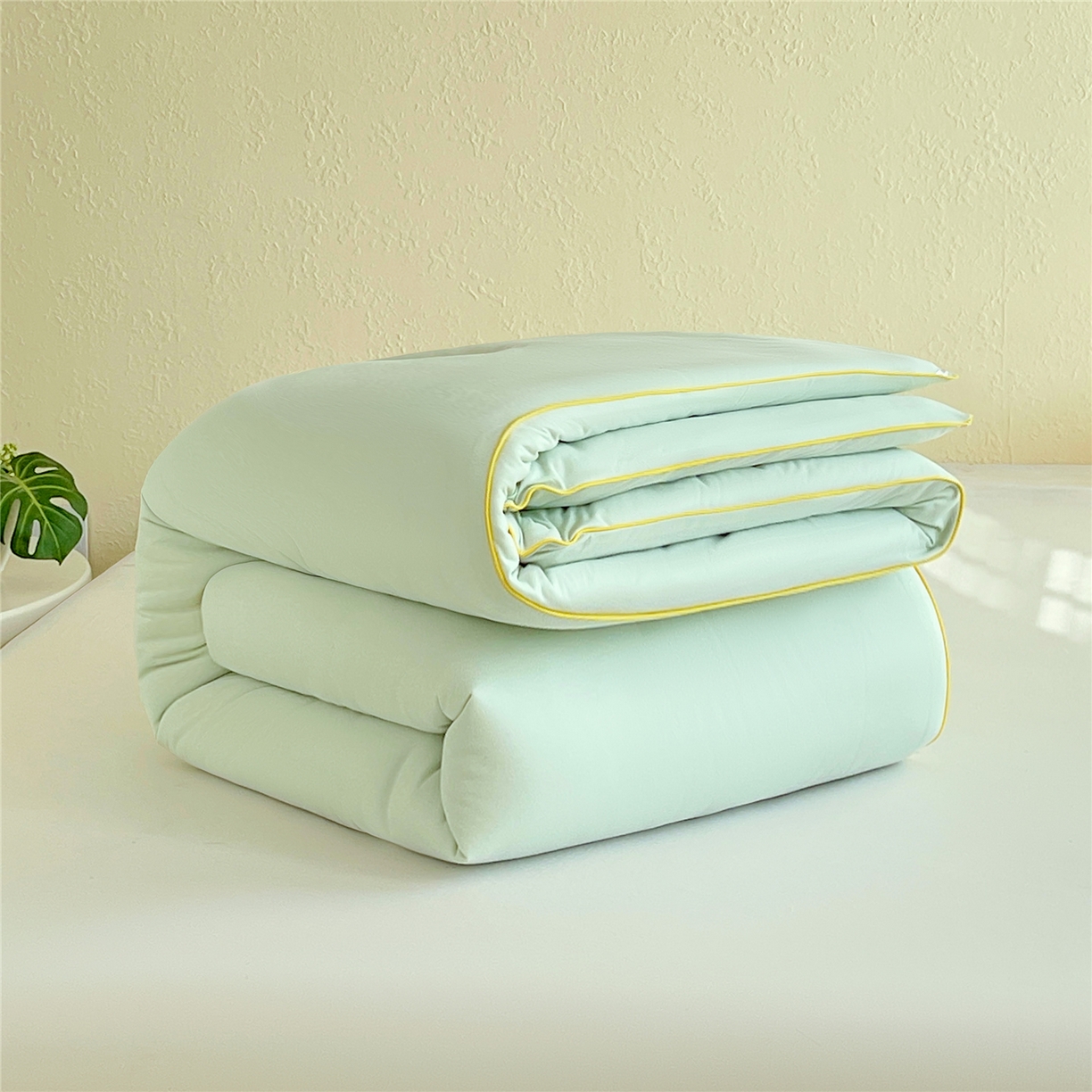 91家纺网 家纺一手货源 找家纺 佰亿莱 2026新款亲肤超柔云朵棉牛奶大豆被子被芯 清新绿