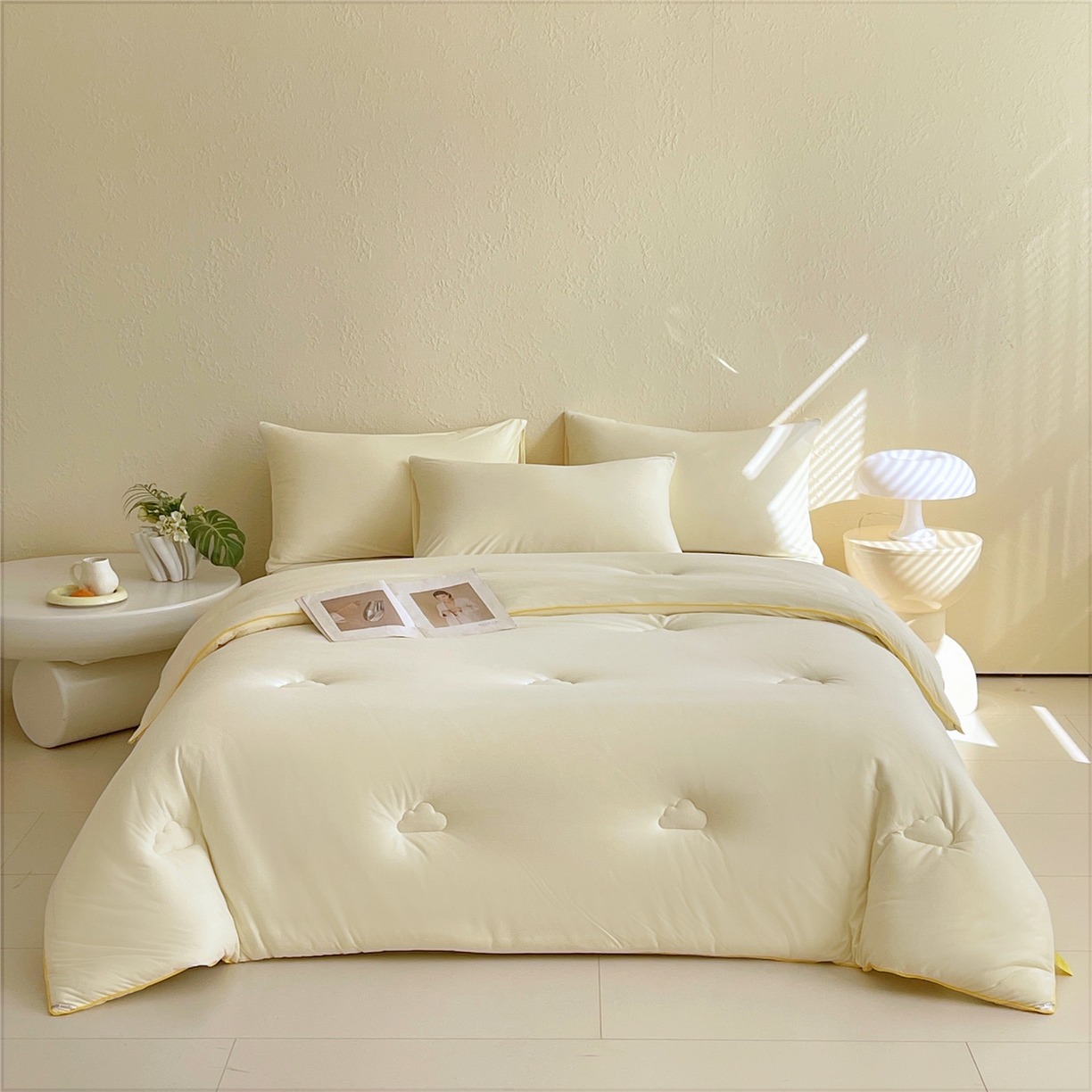 91家纺网 家纺一手货源 找家纺 佰亿莱 2026新款亲肤超柔云朵棉牛奶大豆被子被芯 月光白