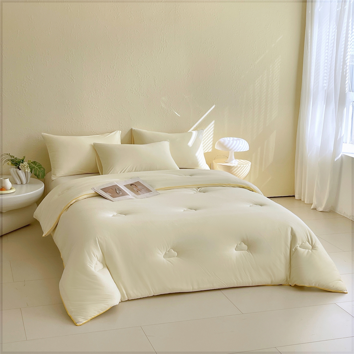 91家纺网 家纺一手货源 找家纺 佰亿莱 2026新款亲肤超柔云朵棉牛奶大豆被子被芯 月光白