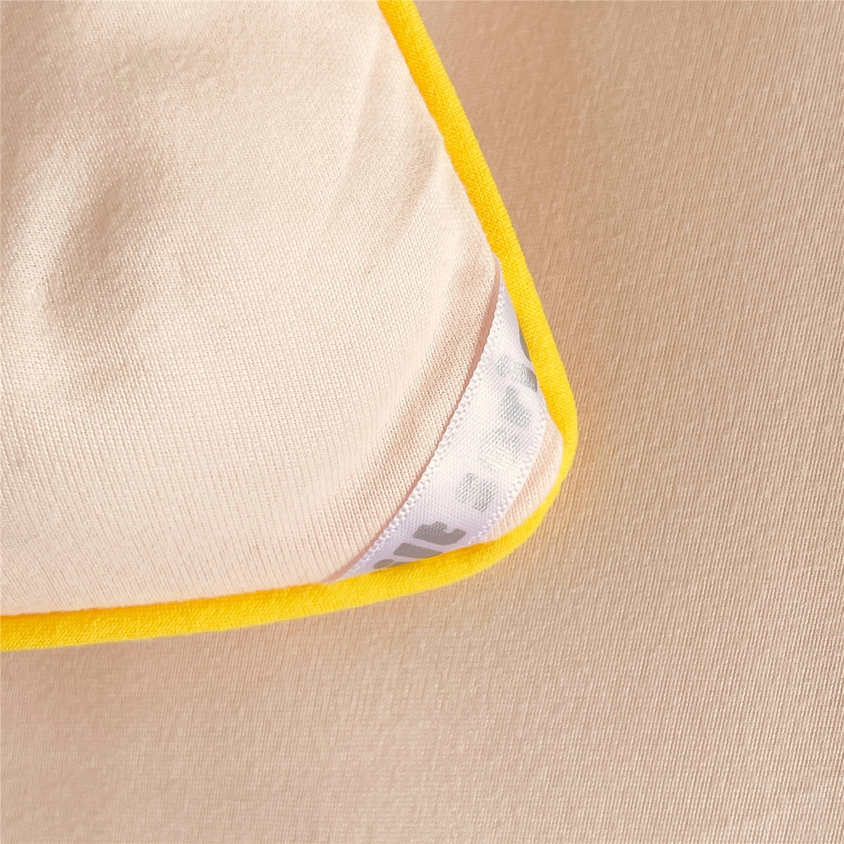 91家纺网 家纺一手货源 找家纺 佰亿莱 2026新款亲肤超柔云朵棉牛奶大豆被子被芯 玉粉