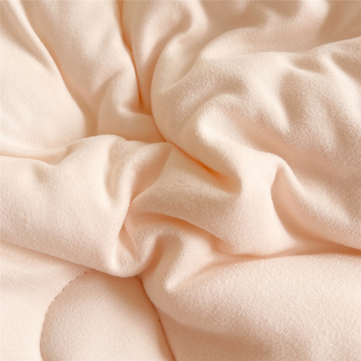 91家纺网 家纺一手货源 找家纺 佰亿莱 2026新款亲肤超柔云朵棉牛奶大豆被子被芯 玉粉