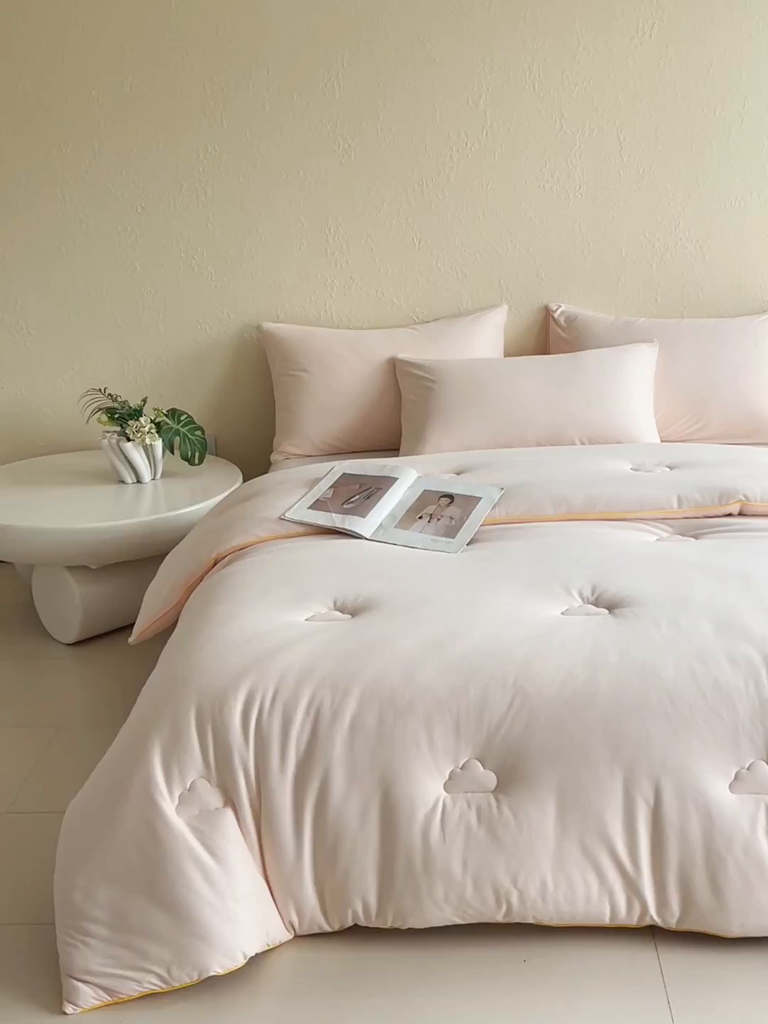 91家纺网 家纺一手货源 找家纺 佰亿莱 2026新款亲肤超柔云朵棉牛奶大豆被子被芯 玉粉