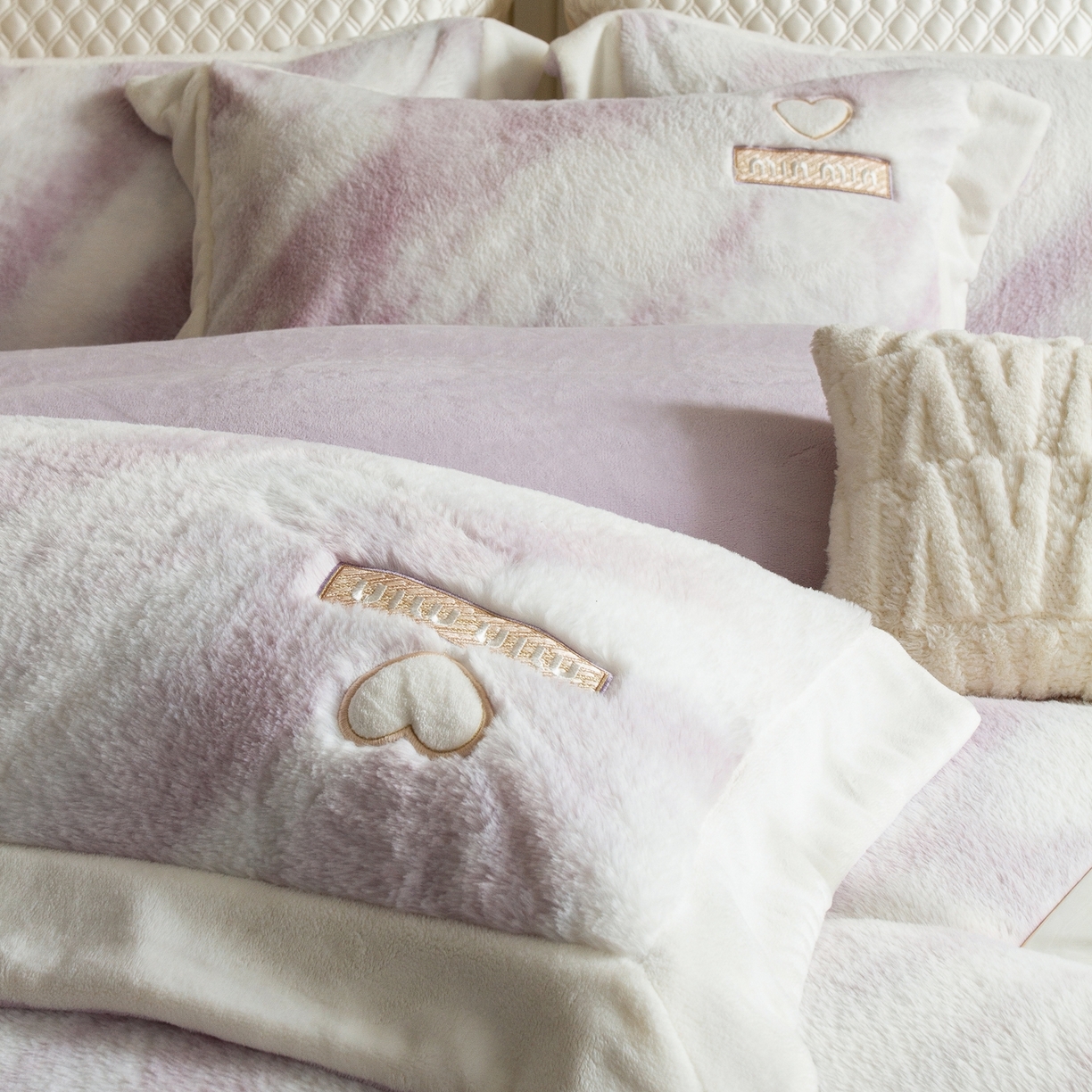 91家纺网 家纺一手货源 找家纺 （总）馨蕊家居 2025新款秋冬法式高奢雪貂绒系列-绒云初（会员-10）控价388/408