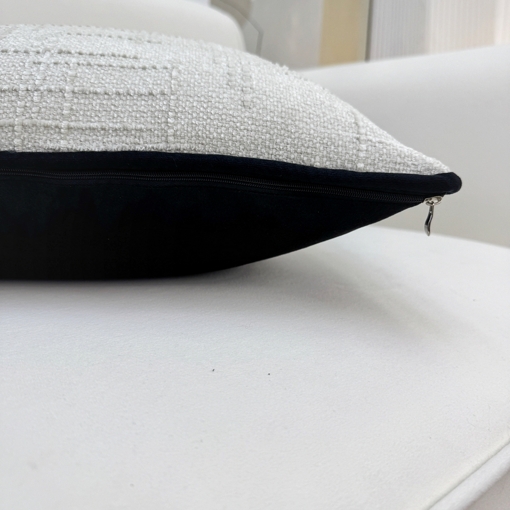 91家纺网 家纺一手货源 找家纺 爱家居 2025新款纯色加厚雪尼尔纹理抱枕轻奢家居靠垫沙发床头靠包枕可拆洗 轻奢雪尼尔—白色